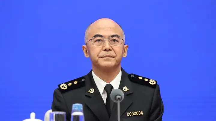 稳居全球货物贸易第一大国地位!海关总署:上半年,我国进出口规模历史同期首次突破25万亿元