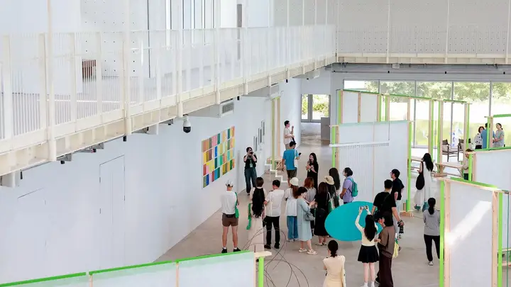 山林溪艺术中心主题展览《连续的清晨》启幕