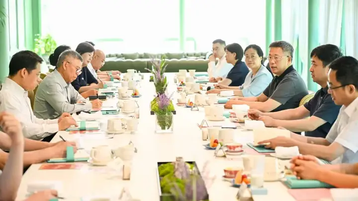 芜湖这场早餐会,聚焦银发经济!