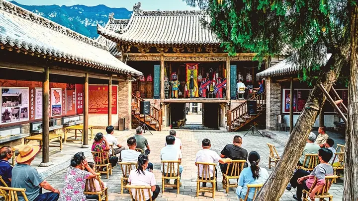 “戏曲+文旅” 平顺县石城镇东庄村好戏开演