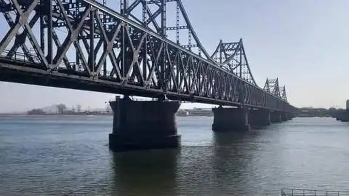 历史反复印证，这才是毛泽东无可比拟的伟大之处！哪怕给蒋介石一万个胆子，他也绝对不敢去干这四件事
