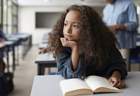 学霸考第一仅爽 10 秒，人设塌了就恐慌？家长别再逼