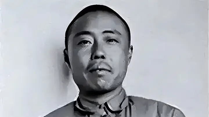 人人只骂他晚年犯错，却没人看见，他独守绝境3年救了红军