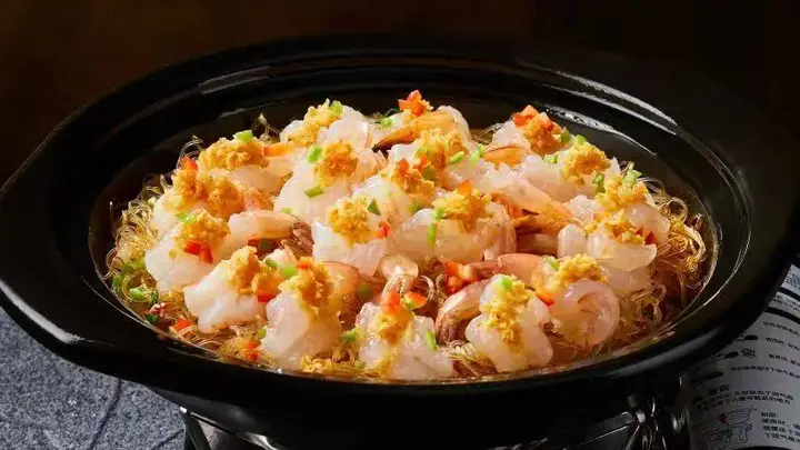 1.淮阳荷花节逛累别乱找,藏在广商梦幻城,这家禧宴一口吃透豫东老味道