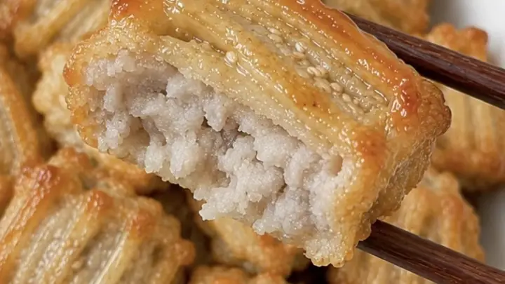 芋头饼：外酥里糯的家常巧思，一口咬下童年的温暖记忆