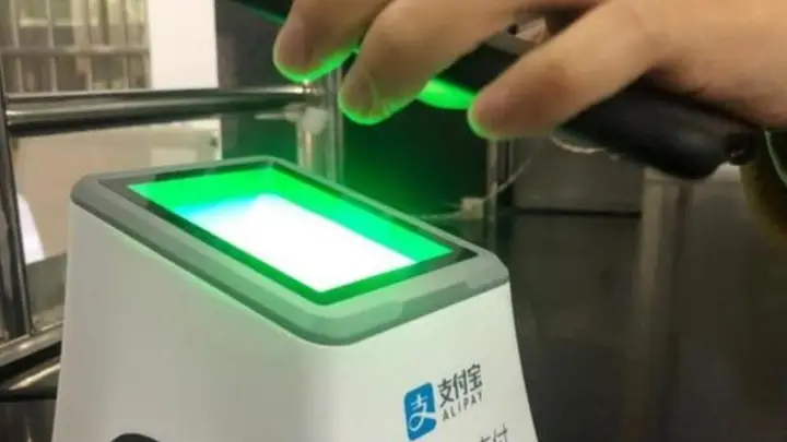 从首尔到杭州:半个月后她承认,中国的便利度远超想象