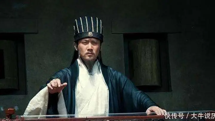 诸葛亮为何总坐轮椅：揭秘他真正的可怕之处