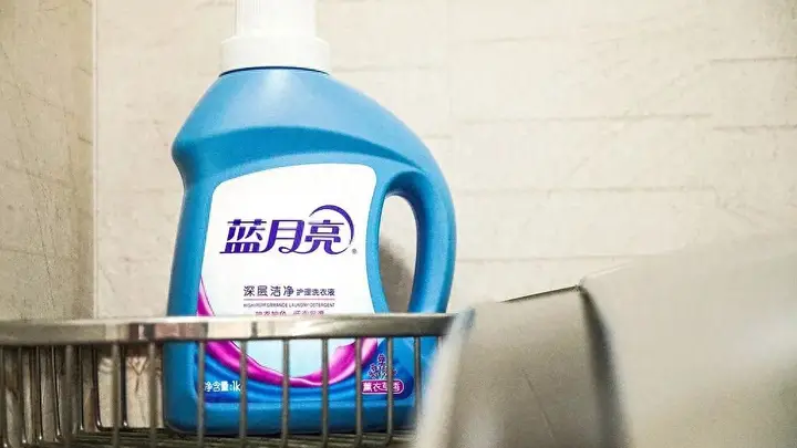 蓝月亮个护新品研发待提速 日化巨头发力市场竞争加剧