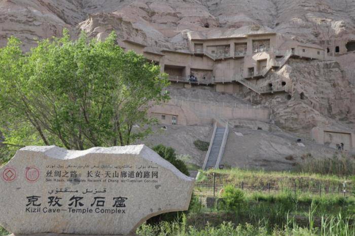 东西问丨窦开龙：为何说新疆千年宗教遗址是包容的见证？