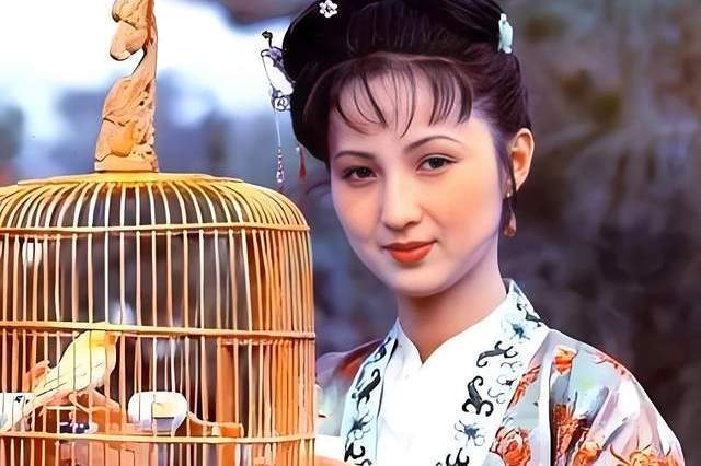红楼梦最清醒的通房丫头：贾琏求欢被拒，平儿一句话道破天机