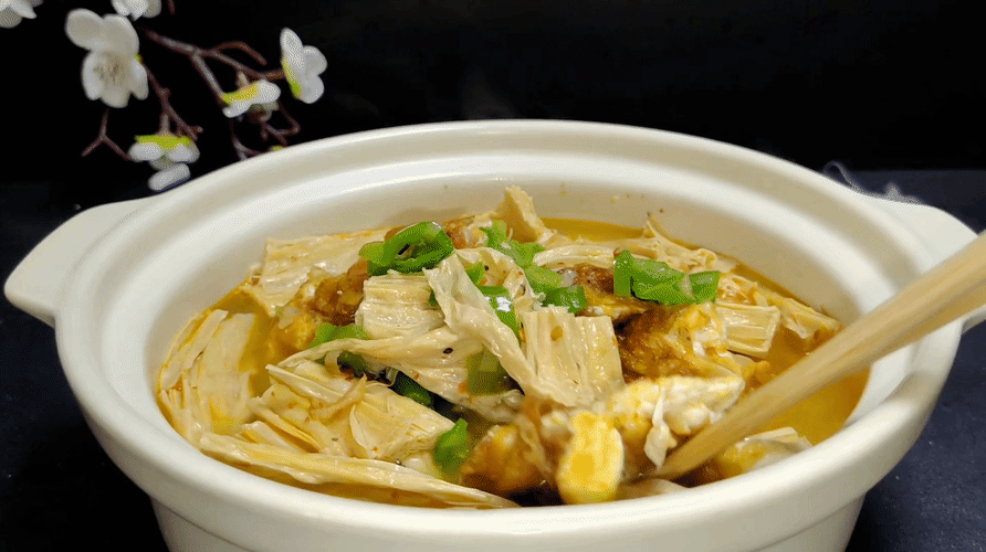没胃口时，就做这个汤菜！满口高蛋白比吃肉强、鲜鲜嫩嫩好吃又下饭，好吃好做全家都喜欢