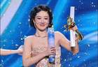 杨紫白玉兰封后，群星祝贺，张一山沉默，22年国民兄妹真闹掰了？