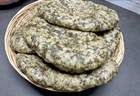 孩子就爱吃这个蒸饼，加入粗粮和蔬菜，比吃肉还香，蒸着吃比油烙还美！