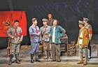 “演艺之都”这抹红跨越山海