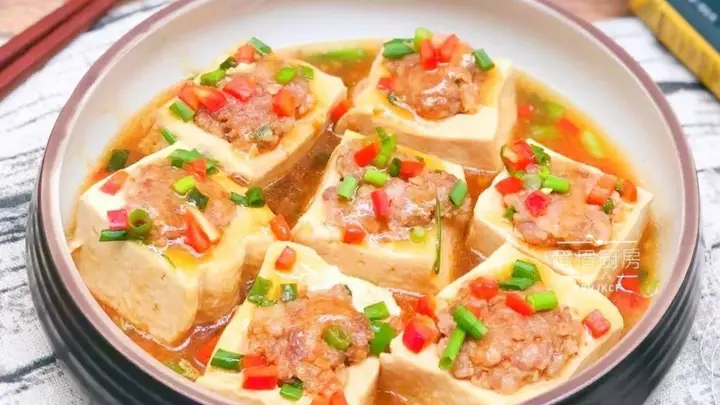 女人多吃这8种食物!自带黄体酮,隔天换着吃,不化妆也有少女感