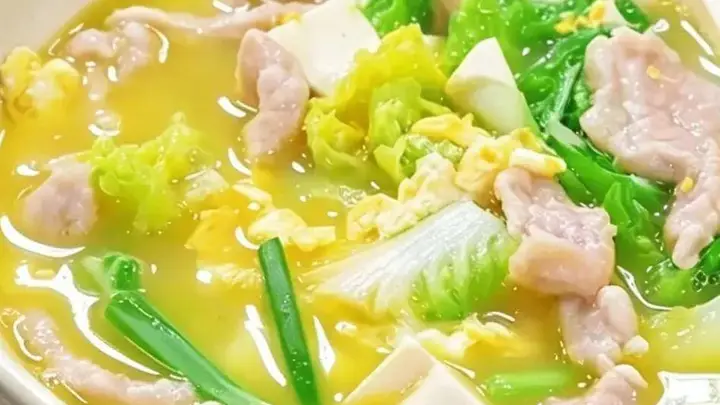 奶白家常三鲜汤！一锅快手煮，鲜而不腻，孩子超爱喝！