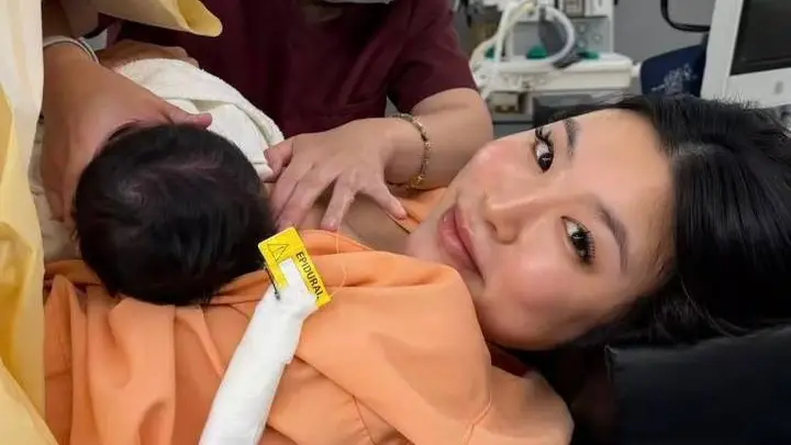 高以翔生前女友Bella官宣生子!大方晒产房照,产后妆容惊艳