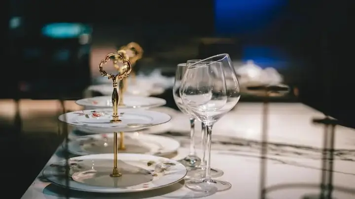 昆明十大高端特色餐厅，您尝过几家？赶紧收藏好！