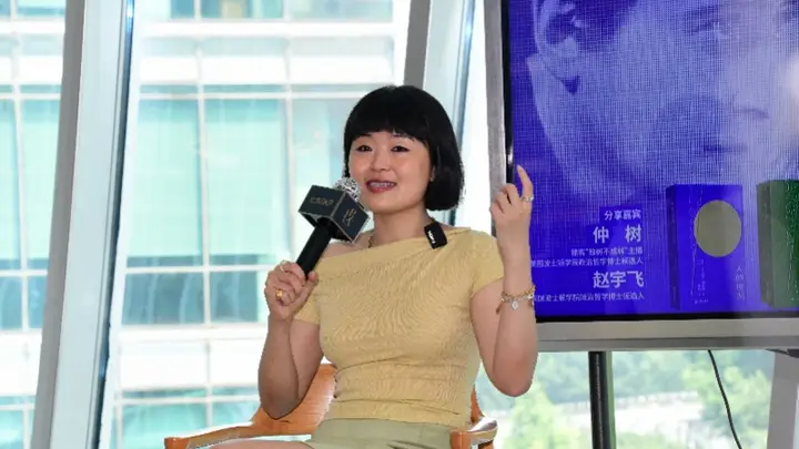 专访仲树:为采访诺兰重读《奥德赛》,破圈后体会名气的反噬