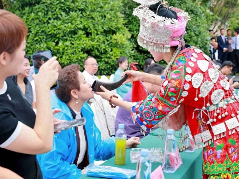 雷山西江千户苗寨：新业态集中亮相 品质升级喜迎暑期旅游旺季