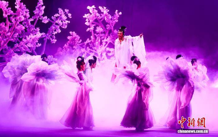 评剧《花妖》在沈阳惊艳亮相