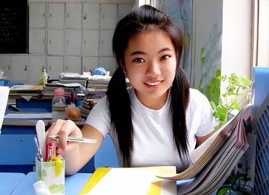 瞒不住了！天才少女蒋方舟撤销学位仅是铺垫，知情人曝更多隐情