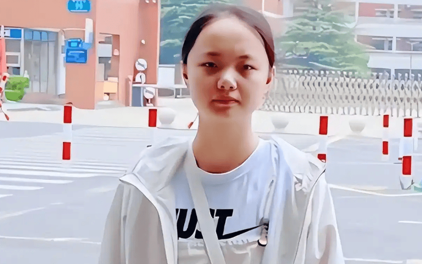 2020年，江苏高考文科状元白湘菱无缘清北等名校，后来发展如何？