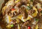 白菜炒牛肉：鲜嫩多汁，下饭神器