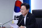 特朗普打脸韩国，李在明反手把“巴掌印”当勋章戴，这招真够绝的