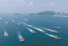 千帆竞发牧海 八方游客逐鲜