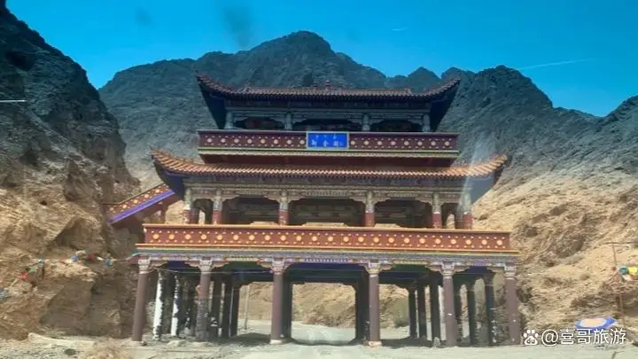 阴山深处的“洞”天福地:巴彦淖尔阿贵庙石窟探秘之旅