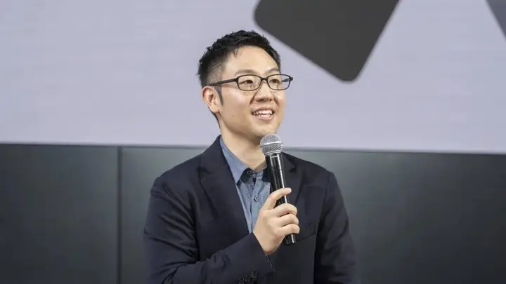 丰田家族接班人重回造车一线