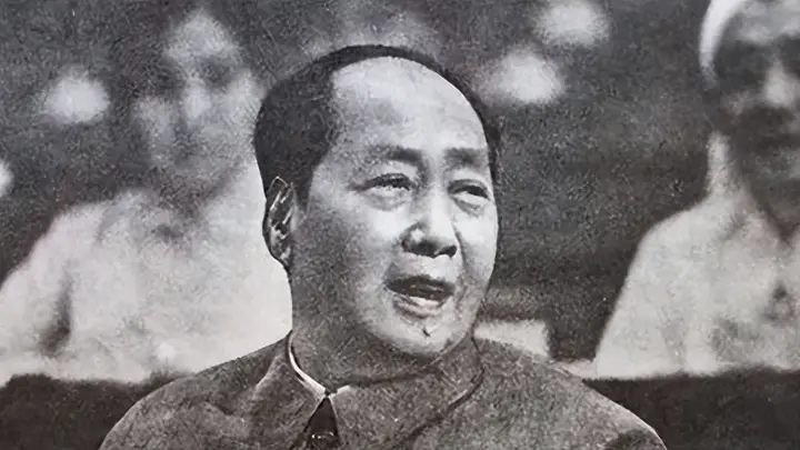 为什么毛泽东不允许英雄纪念碑碑文中提及中国共产党?
