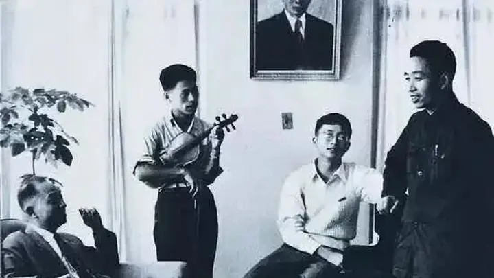 著名作曲家陈钢去世,享年91岁
