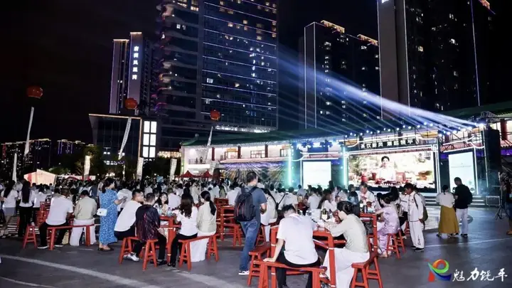 夜游凤江赏非遗,2026中国新茶饮大会以茶叙开启山海之约