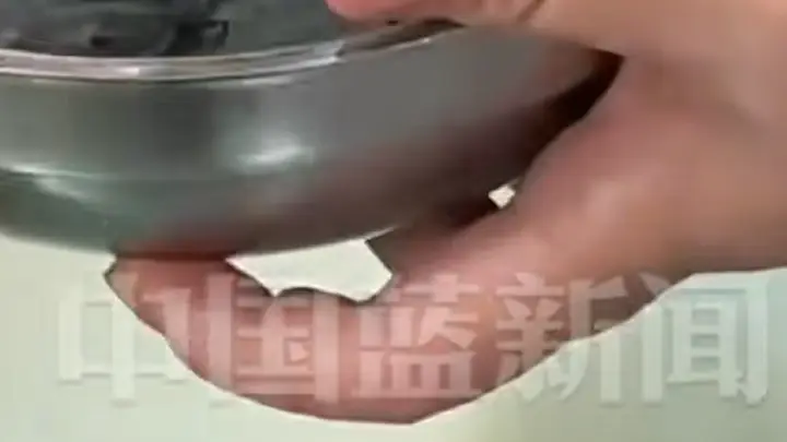 “不建议大家买深色蛋糕”上热搜,网友:真没想到啊...