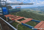 梦幻奥陶纪景区，“林中有石，石上有树，树石共生”的天下奇观，被誉为“绿色石林”。