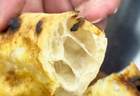 经典意式那不勒斯披萨：大气孔焦斑饼边，外脆内润嚼劲十足