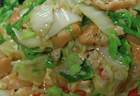 白菜焖油豆腐：鲜香浓郁 清甜爽口