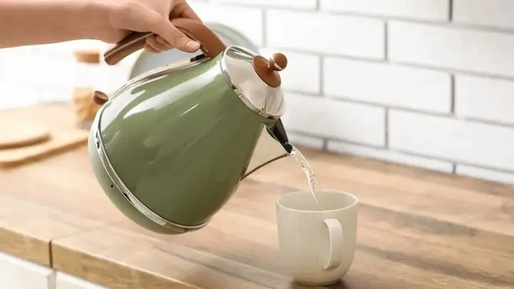 长期喝白开水vs长期喝茶,谁更健康?