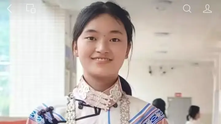 彝族女孩查分后先喂猪,武汉大学回信:热烈欢迎!