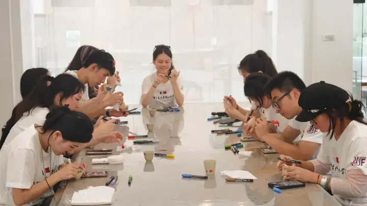 华侨带你游中国丨法国华侨华人新生代浙江行温州站收官 触摸非遗匠心 寻访伯温故里