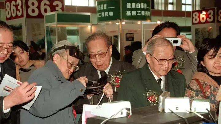 今天,格外想念他
