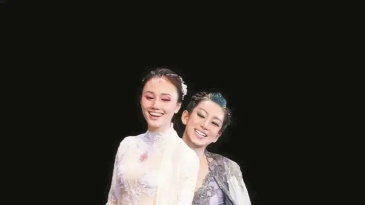 从话剧《青蛇》看经典重排的审美思考